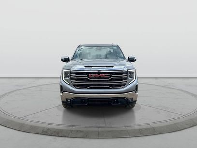 New 2026 GMC Sierra 1500 SLT