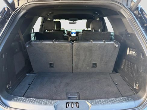 Used 2020 Ford Explorer ST w/ Premium Technology Package AWD/4WD image 17