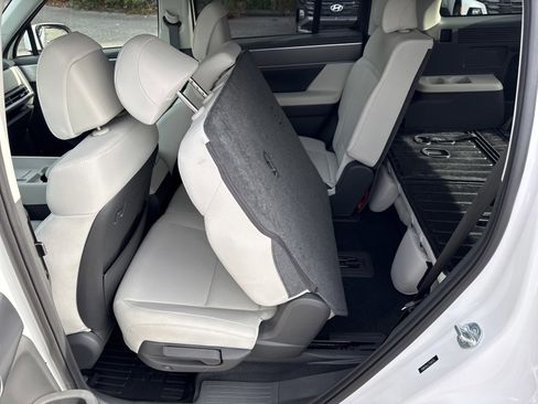 Certified 2026 Hyundai Santa Fe SE image 14