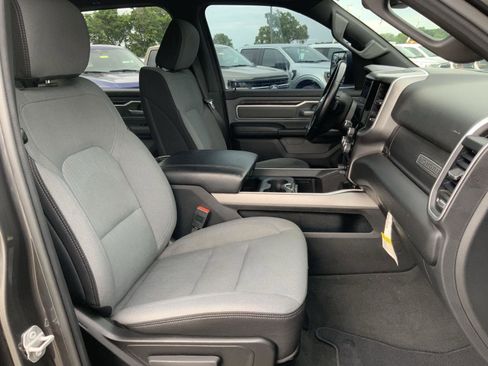 Used 2022 RAM 1500 Big Horn AWD/4WD image 65