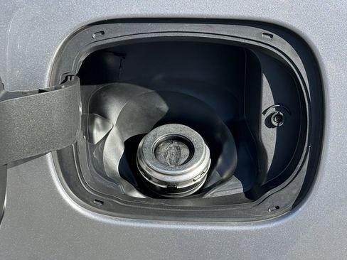 Used 2023 RAM 1500 Big Horn image 40