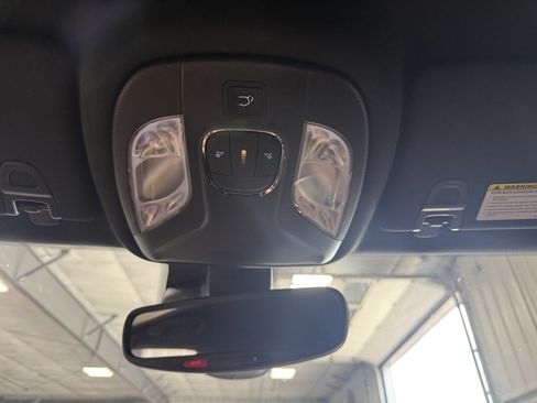 Used 2025 Jeep Compass Limited w/ Elite Group AWD/4WD image 22