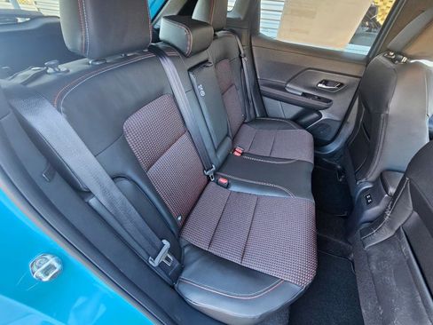 Used 2025 Nissan Kicks SR w/ Illumination Package image 20