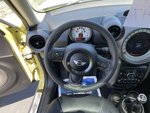 Used 2012 MINI Cooper Countryman FWD image 10