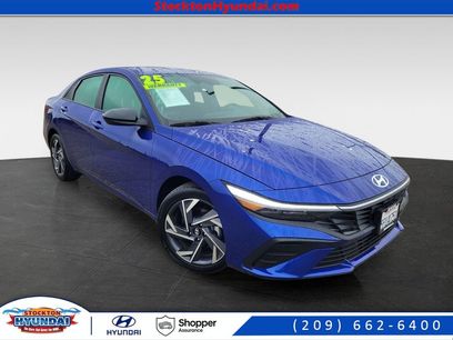 Certified 2025 Hyundai Elantra Sport w/ Cargo Package