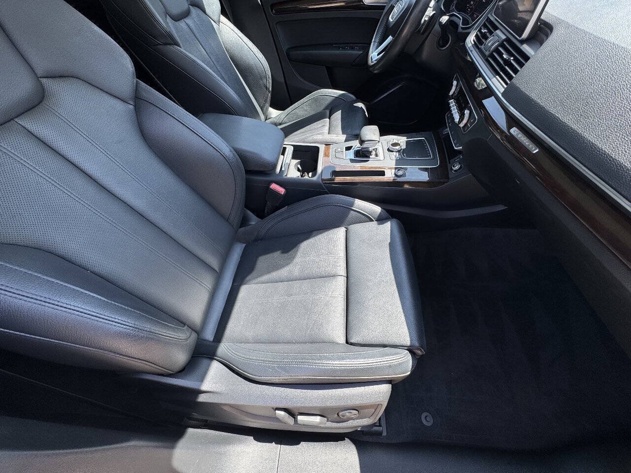 Used 2018 Audi Q5 2.0T Premium Plus AWD/4WD image 27