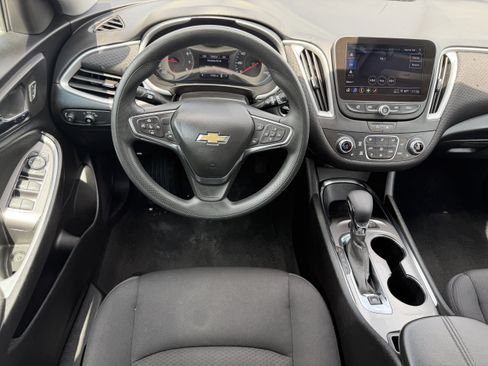 Used 2024 Chevrolet Malibu LT FWD image 15