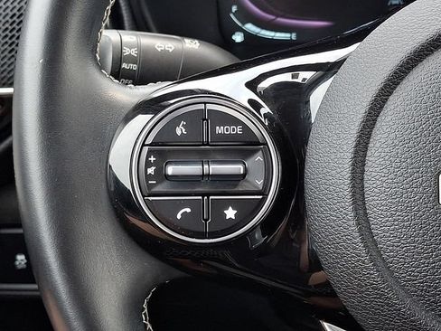 Used 2023 Kia Soul GT-Line FWD image 21