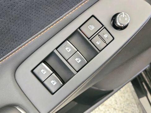 Used 2019 Toyota Avalon Touring w/ Advanced Safety Package FWD image 28