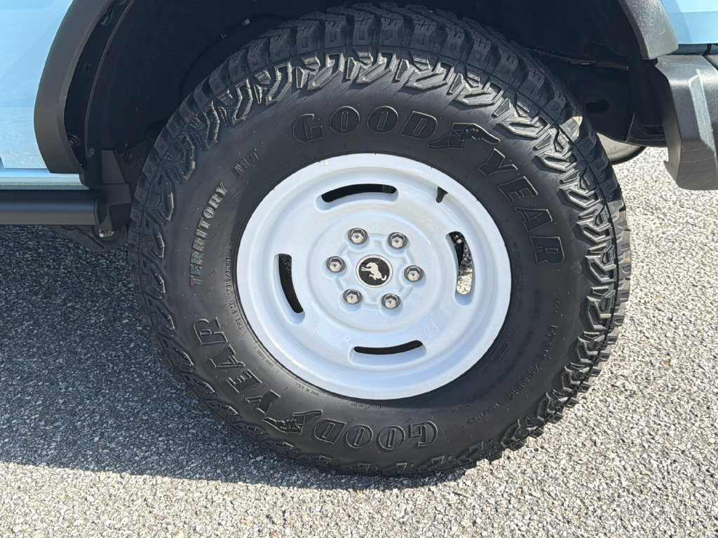 Used 2024 Ford Bronco Heritage Edition AWD/4WD image 18