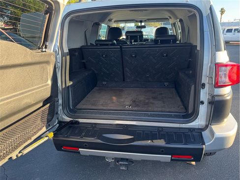 Used 2007 Toyota FJ Cruiser 4WD image 21