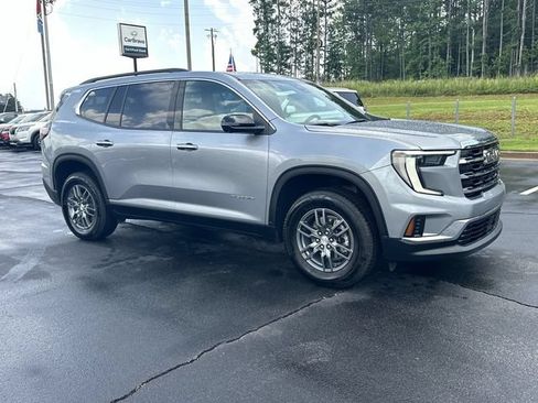 Used 2025 GMC Acadia Elevation w/ LPO, Roadside Safety Package AWD/4WD image 2