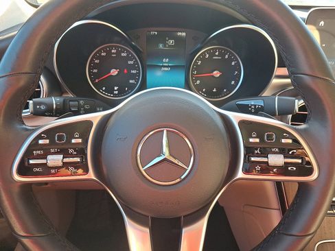 Certified 2022 Mercedes-Benz GLC 300 4MATIC image 19