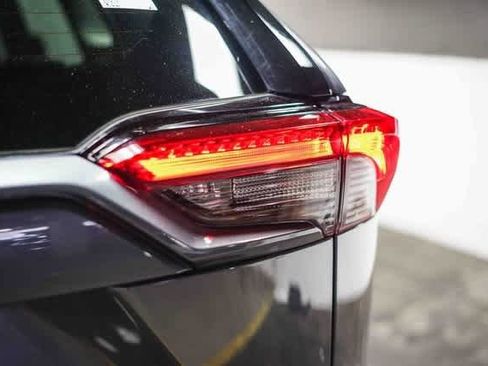 Certified 2019 Toyota RAV4 XLE image 10