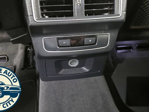 Used 2018 Audi Q5 2.0T Premium Plus w/ Premium Plus Package AWD/4WD image 30