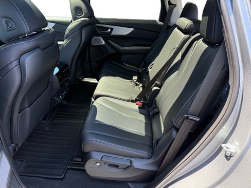 Used 2025 Acura MDX w/ Technology Package image 16