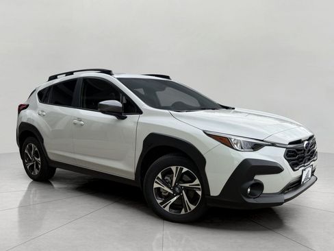 Used 2025 Subaru Crosstrek 2.5i Premium AWD/4WD image 1
