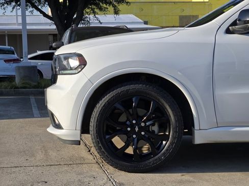 Used 2020 Dodge Durango SXT image 10