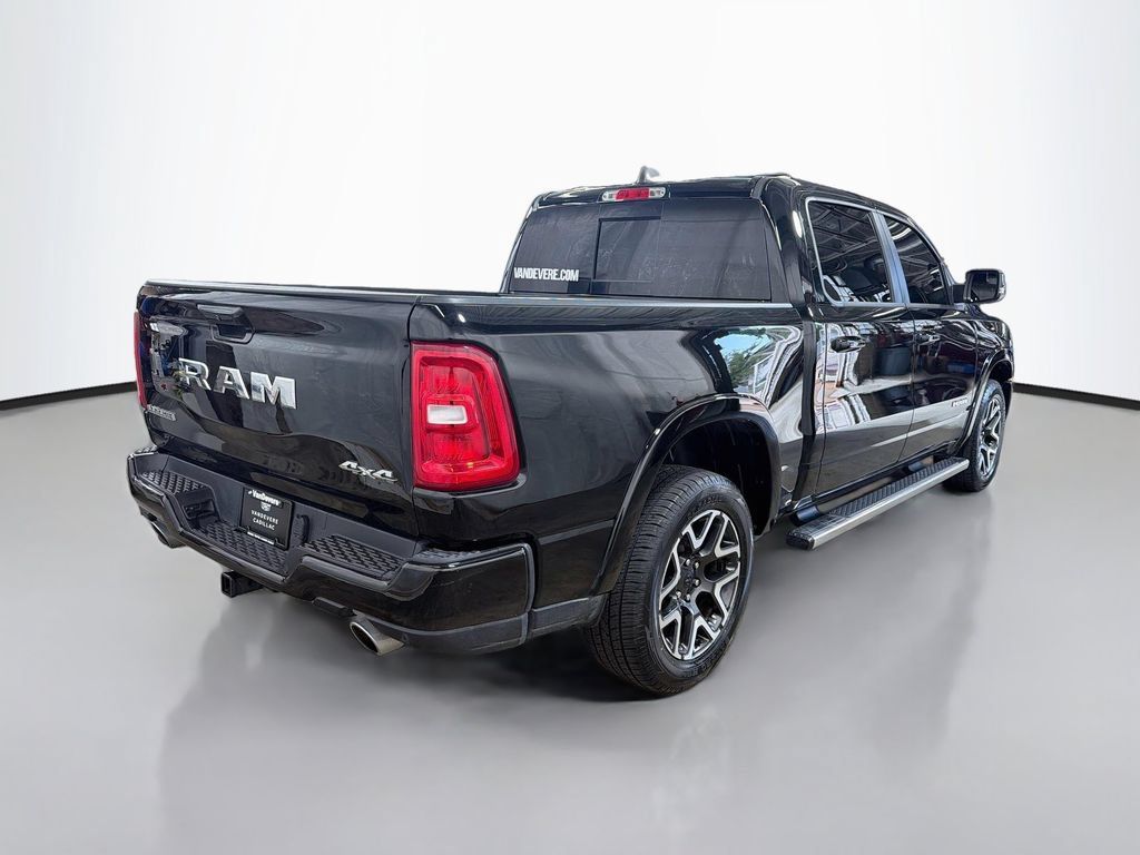 Used 2025 RAM 1500 Laramie w/ Sport Appearance Package AWD/4WD image 9