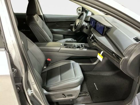 New 2026 Nissan Murano SV image 16