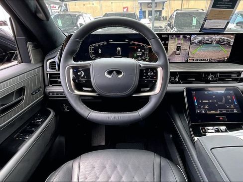 Certified 2026 INFINITI QX80 Autograph w/ Premium Cargo Package AWD/4WD image 7