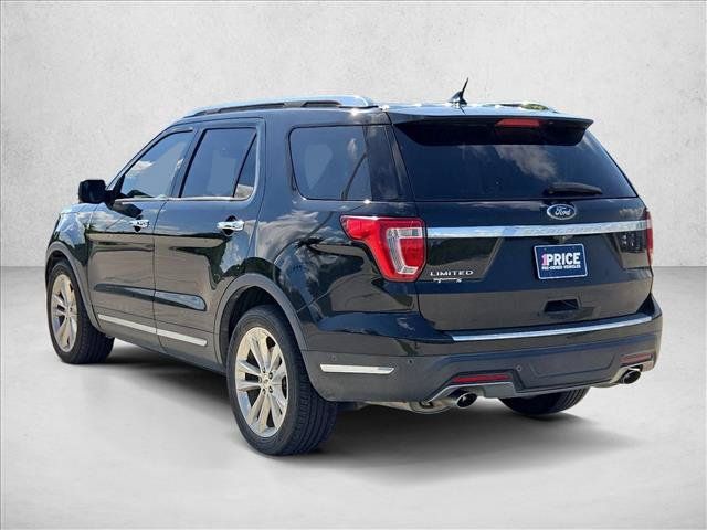 Used 2018 Ford Explorer Limited w/ Equipment Group 301A FWD image 7