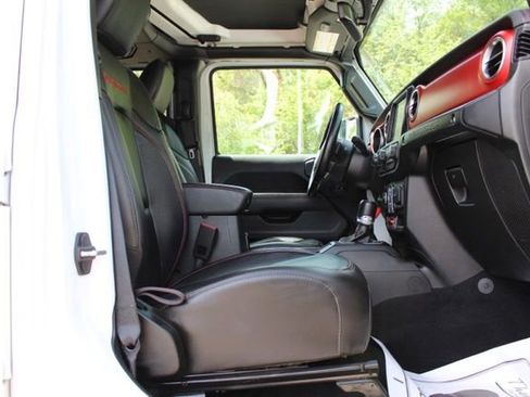 Used 2021 Jeep Wrangler Unlimited Rubicon AWD/4WD image 17