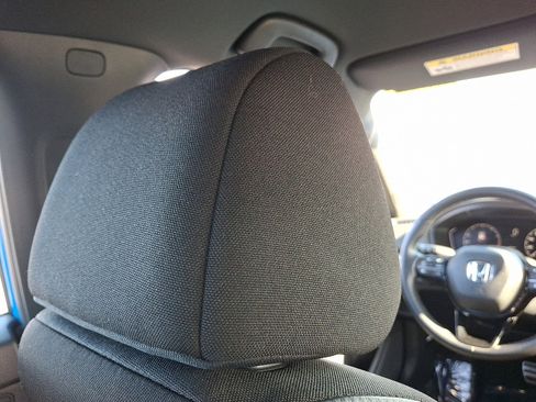 Used 2022 Honda Civic Sport image 9