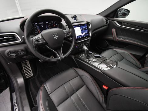 New 2024 Maserati Ghibli Modena image 12