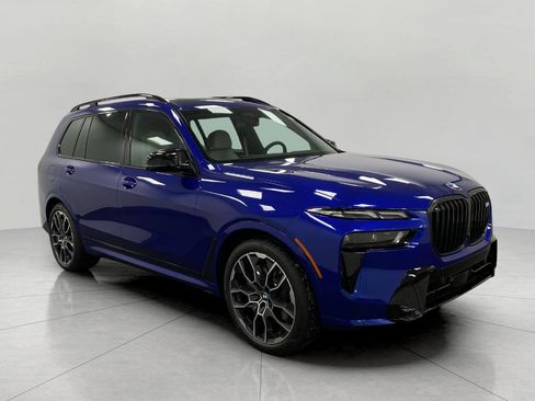 New 2026 BMW X7 M60i image 1