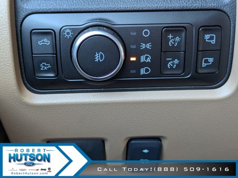 New 2026 Ford F250 Lariat w/ Lariat Premium Package image 25