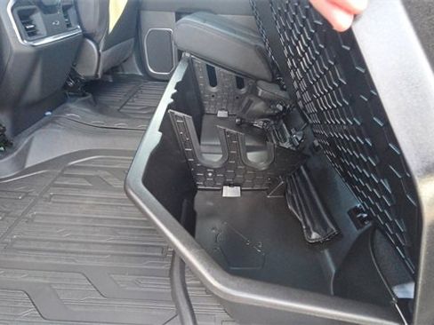 New 2026 GMC Sierra 1500 SLT w/ SLT Premium Package image 39