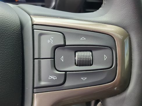 Used 2024 Chevrolet Silverado 2500 High Country w/ Technology Package AWD/4WD image 38