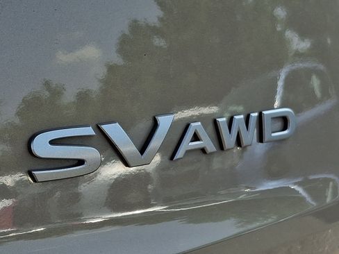 Certified 2024 Nissan Rogue SV w/ SV Premium Package AWD/4WD image 33