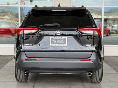 Certified 2023 Toyota RAV4 XLE FWD image 13