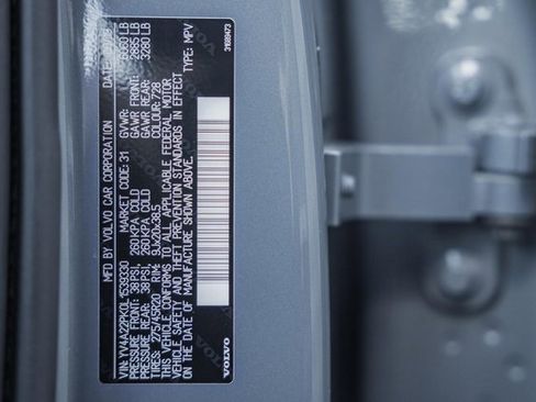 Used 2020 Volvo XC90 T6 Momentum image 41