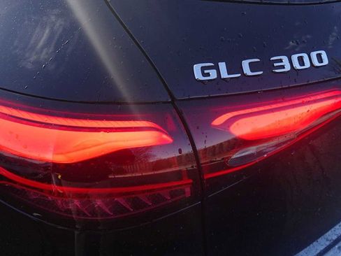 New 2026 Mercedes-Benz GLC 300 4MATIC image 16