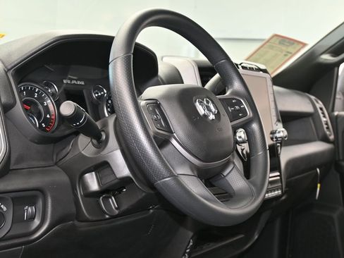 Used 2024 RAM 3500 Tradesman image 13