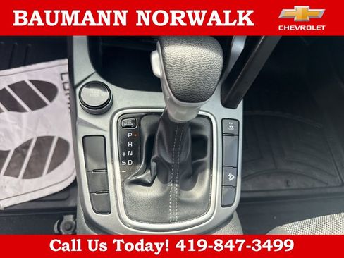 Used 2023 Kia Seltos LX AWD/4WD image 19