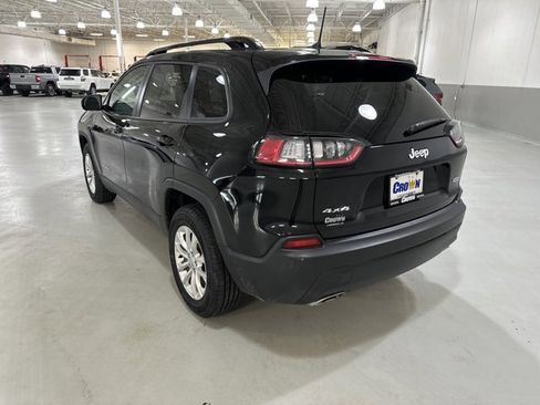 Used 2022 Jeep Cherokee Latitude Lux w/ Mopar Interior Package image 6