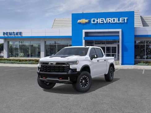 New 2026 Chevrolet Silverado 1500 ZR2 w/ LPO, Dark Essentials Package AWD/4WD image 32