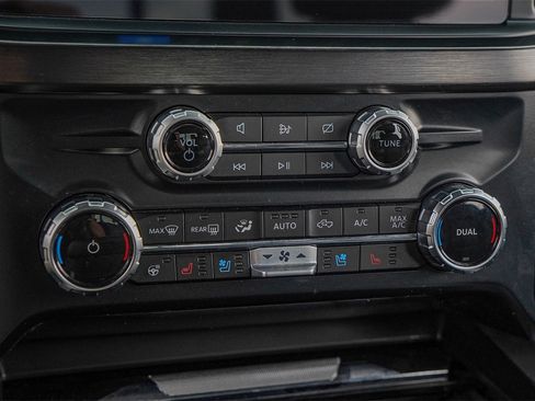 Used 2023 Ford F250 Lariat w/ Lariat Ultimate Package image 20