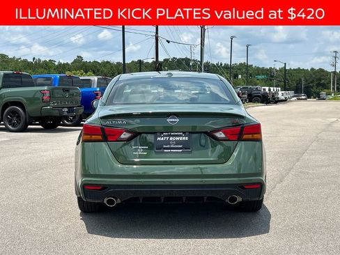 Used 2025 Nissan Altima 2.5 SR FWD image 4