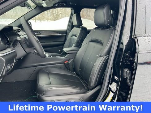 New 2026 Jeep Grand Cherokee Limited image 15