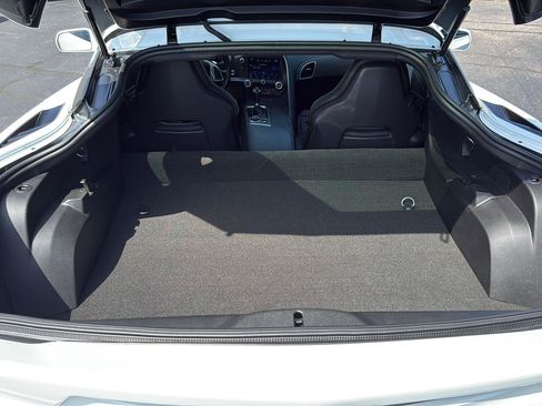 Used 2019 Chevrolet Corvette Stingray Coupe w/ Battery Protection Package RWD image 21