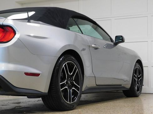 Used 2020 Ford Mustang Premium image 94