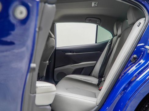 Used 2024 Toyota Camry XLE FWD image 40