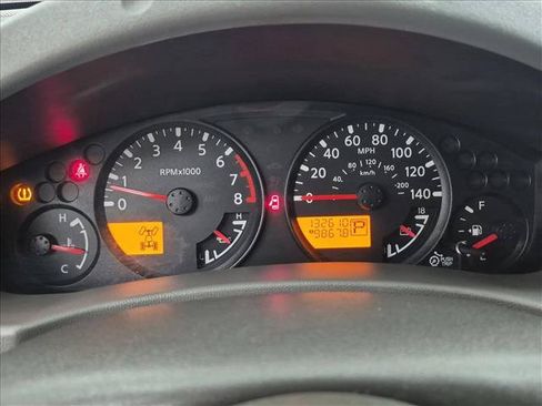 Used 2014 Nissan Xterra S AWD/4WD image 11