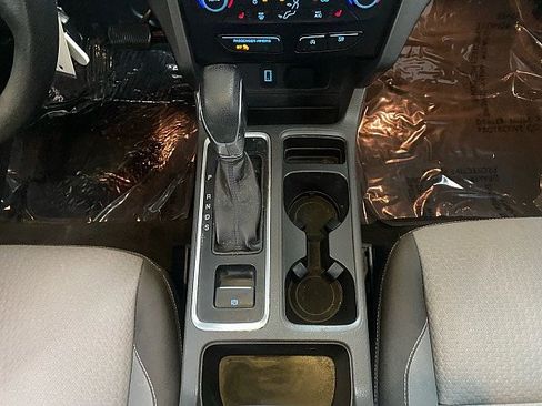 Used 2018 Ford Escape SE image 21