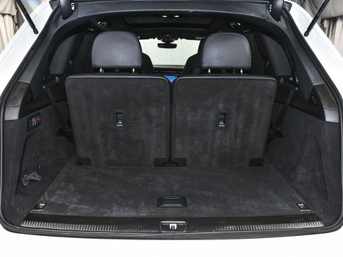 Used 2024 Audi SQ7 Prestige w/ Prestige Package AWD/4WD image 75